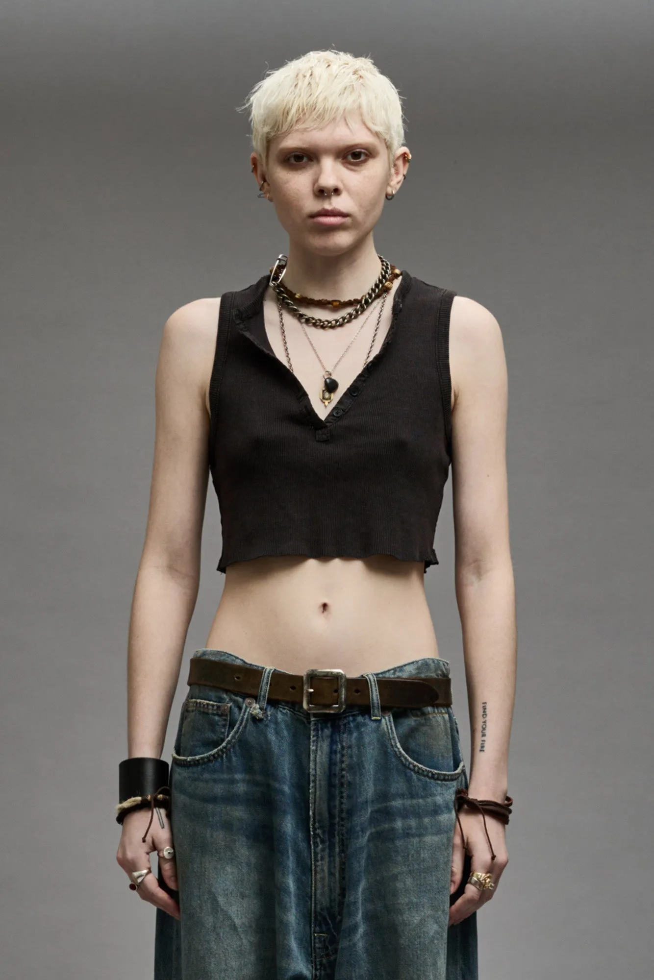HENLEY TANK - WASHED BLACK