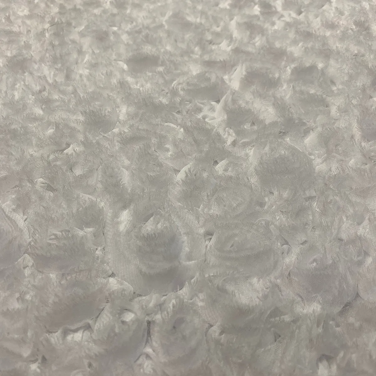 Lush Chiffon Table Linen in White