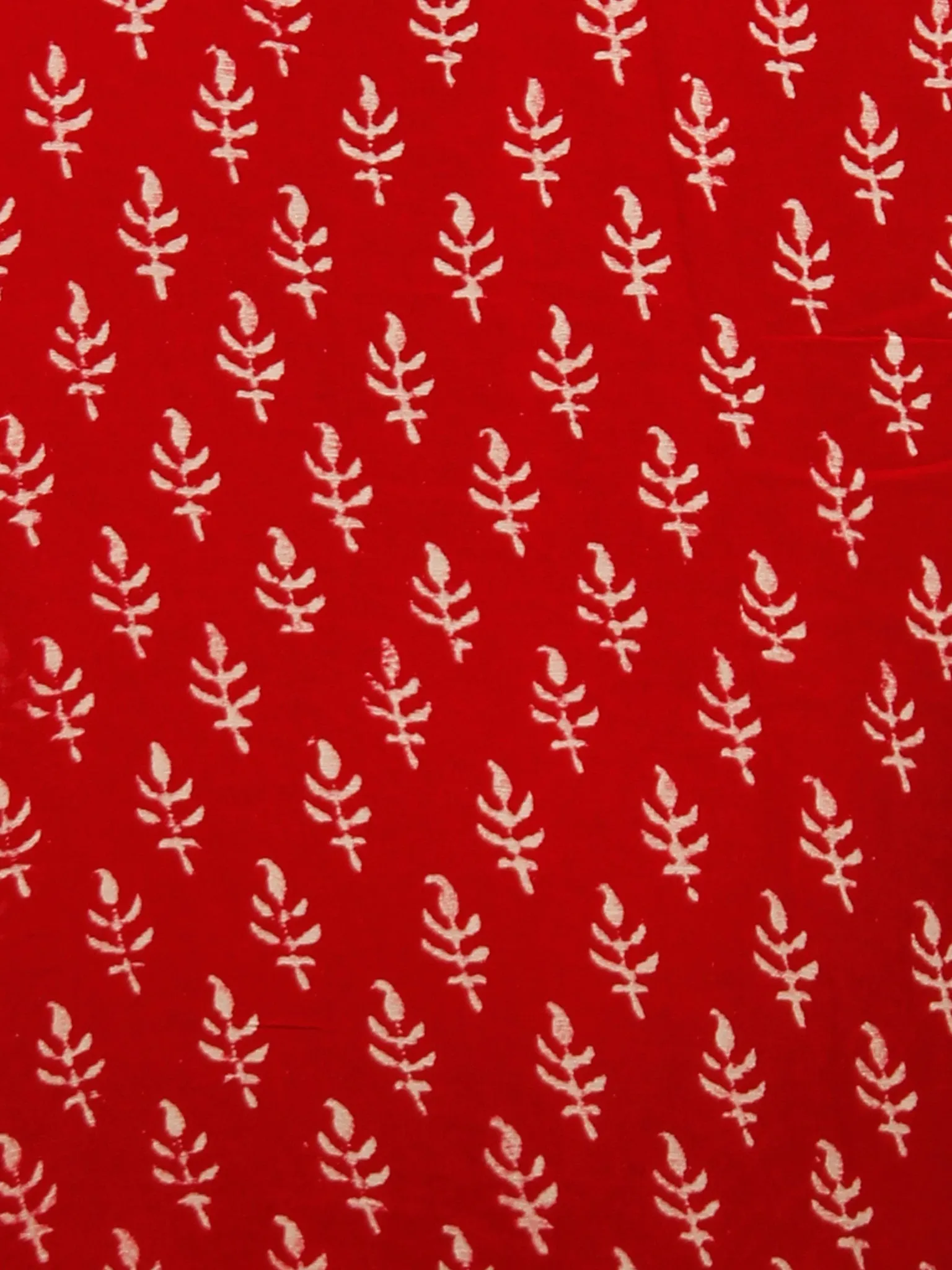 Red White Hand Block Printed Chiffon Saree with Zari Border - S031702802