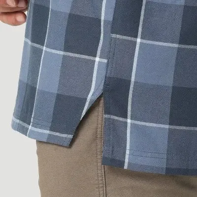 Wrangler Men's Regular Fit ATG Plaid Long Sleeve Button-Down Shirt